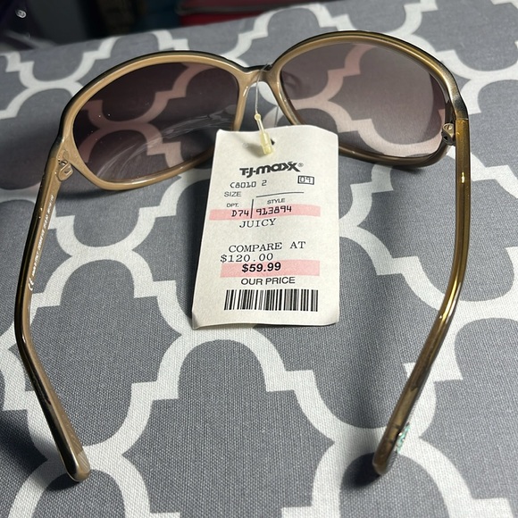 NWT Juicy Couture Sunglasses. Made in Italy. Debbie H/S warm brown color. - Picture 12 of 16